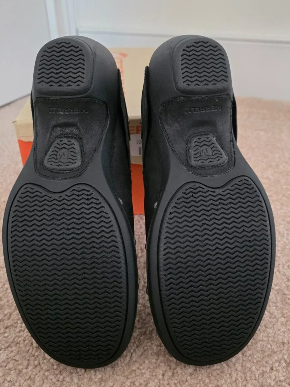 Merrell Luxe shoe/bootie, black size 10 - Picture 5 of 5